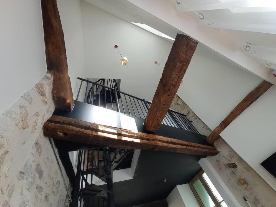 Maison Suspendue Avec Jacuzzi Privatif Pont-en-Royans Luaran gambar